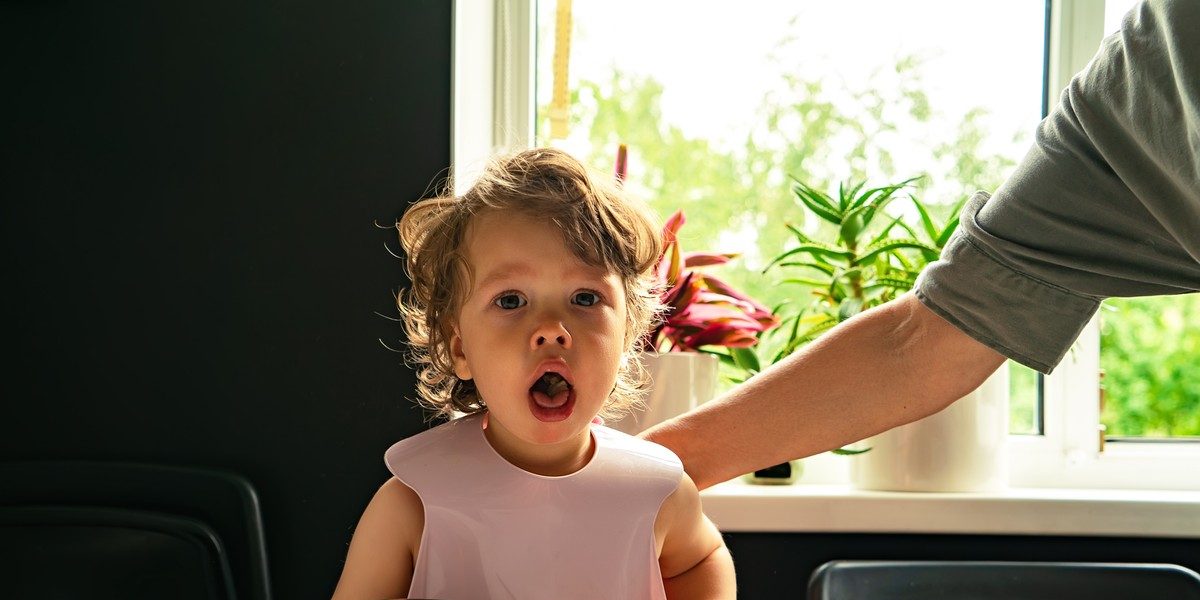 10 tình huống khẩn cấp ba mẹ cần biết: khi nào nên đưa trẻ đến bệnh viện?